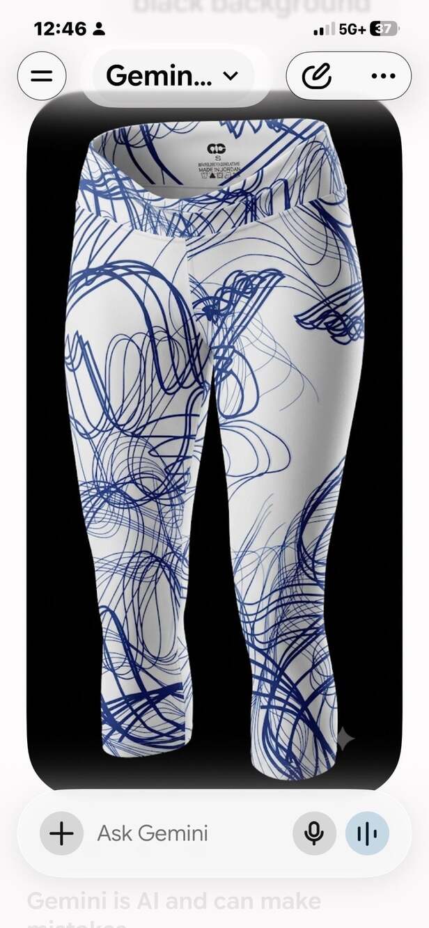 OC Women's Athletic Printed Capri Leggings Blue and White Scribble Pattern
